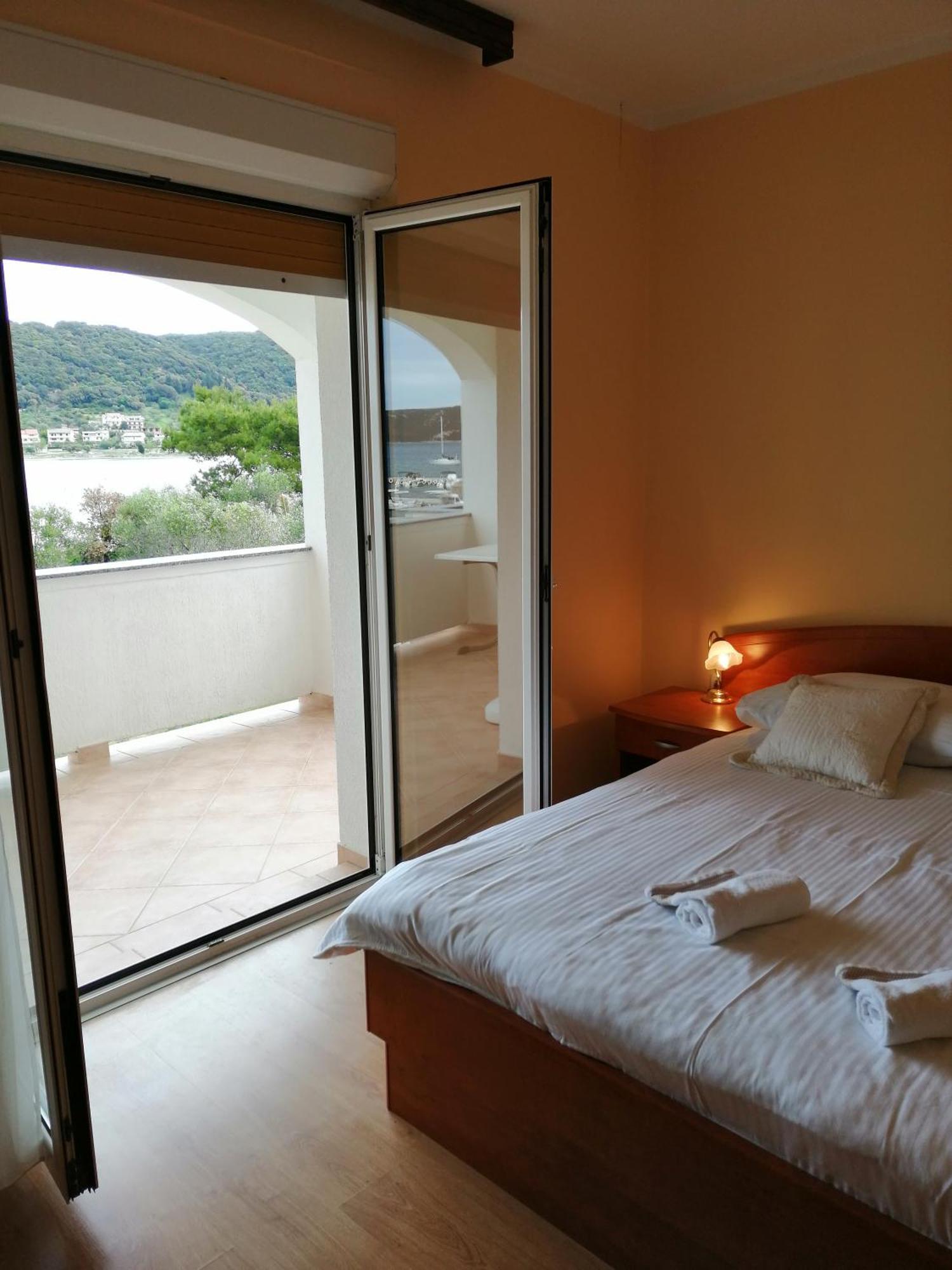 Ferienwohnung Tomulic Jasna I Miljenko Supetarska Draga Exterior foto